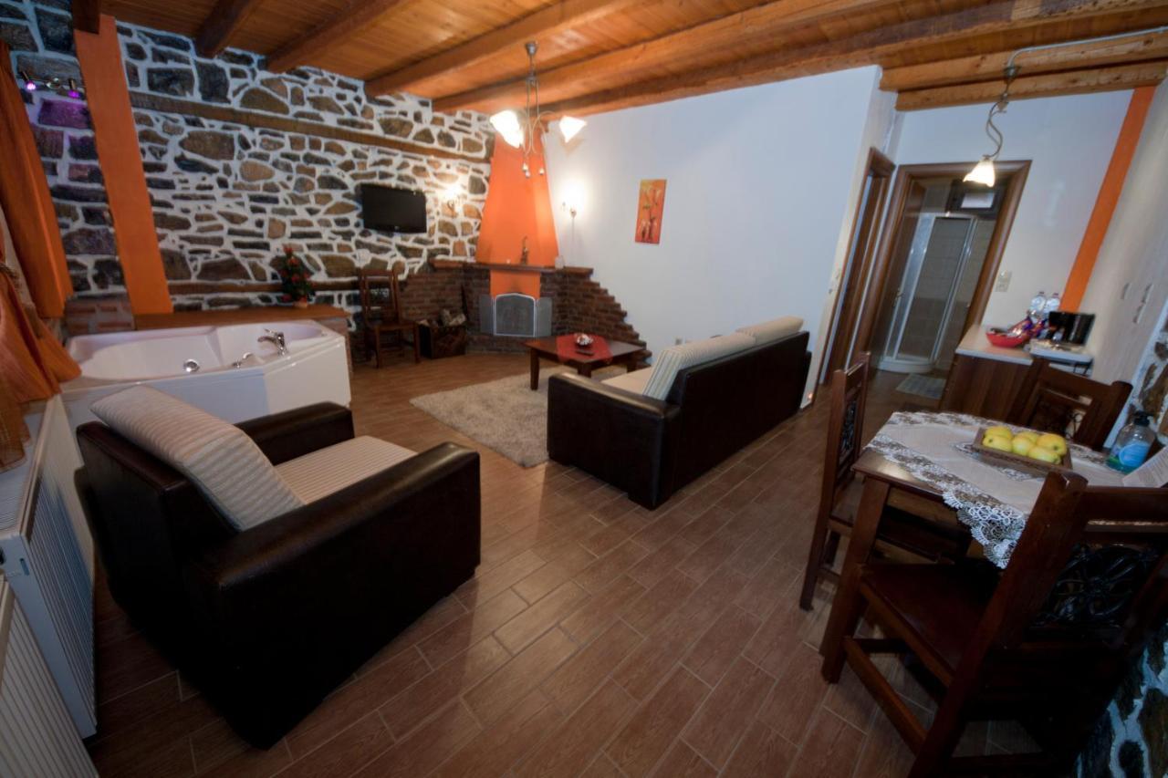 Traditional Guesthouse Siantsis Palaiós Ájos Athanásios Eksteriør bilde