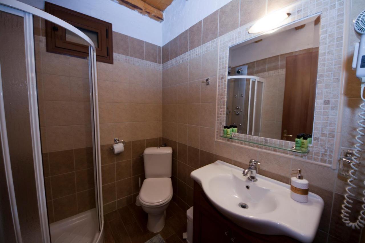 Traditional Guesthouse Siantsis Palaiós Ájos Athanásios Eksteriør bilde
