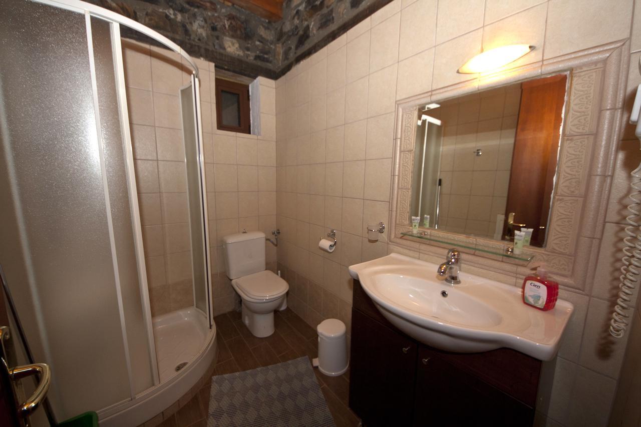 Traditional Guesthouse Siantsis Palaiós Ájos Athanásios Eksteriør bilde